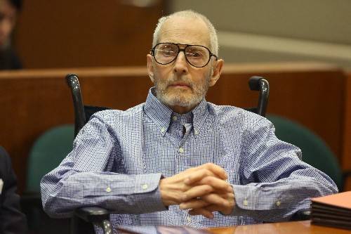 Robert Durst faces jury for opening statements in 'The Jinx' murder trial - flipboard.com - New York - Los Angeles - Los Angeles