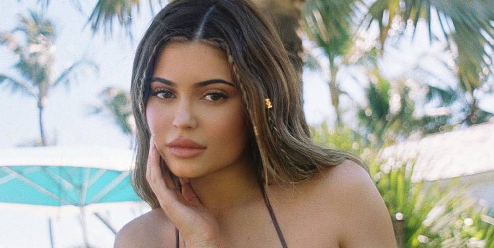 Kylie Jenner's Out Here Clapping Back at Everyone Coming for "My f*cking Toes" - www.cosmopolitan.com