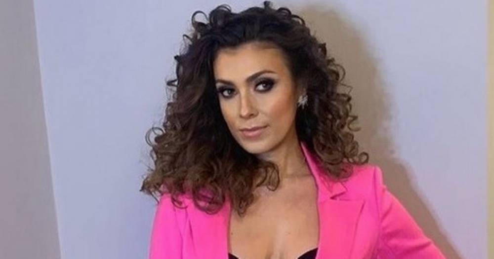 Kym Marsh looks sensational as she tries out an iconic look from a classic film - www.manchestereveningnews.co.uk - Britain - London