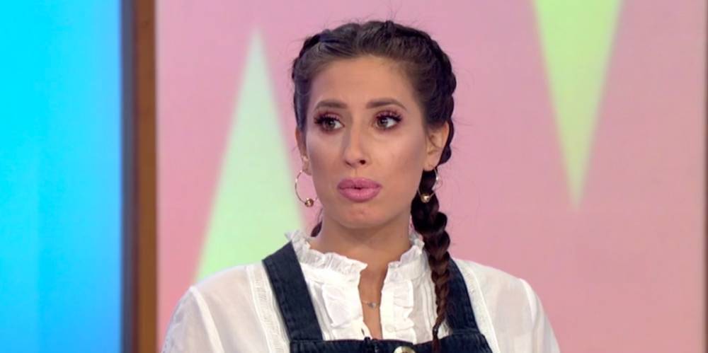 Loose Women star Stacey Solomon hits back at trolls while "finishing a poo" in new video - www.digitalspy.com