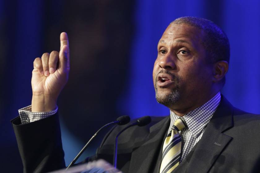 Jury decides Tavis Smiley must pay PBS $1.5 million in sexual misconduct dispute - flipboard.com