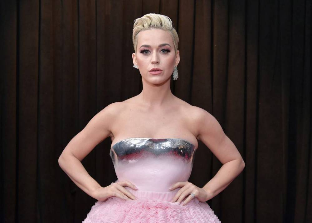 Katy Perry Drops New Music Video And Surprises Everyone With Her Baby Bump - theshaderoom.com - USA