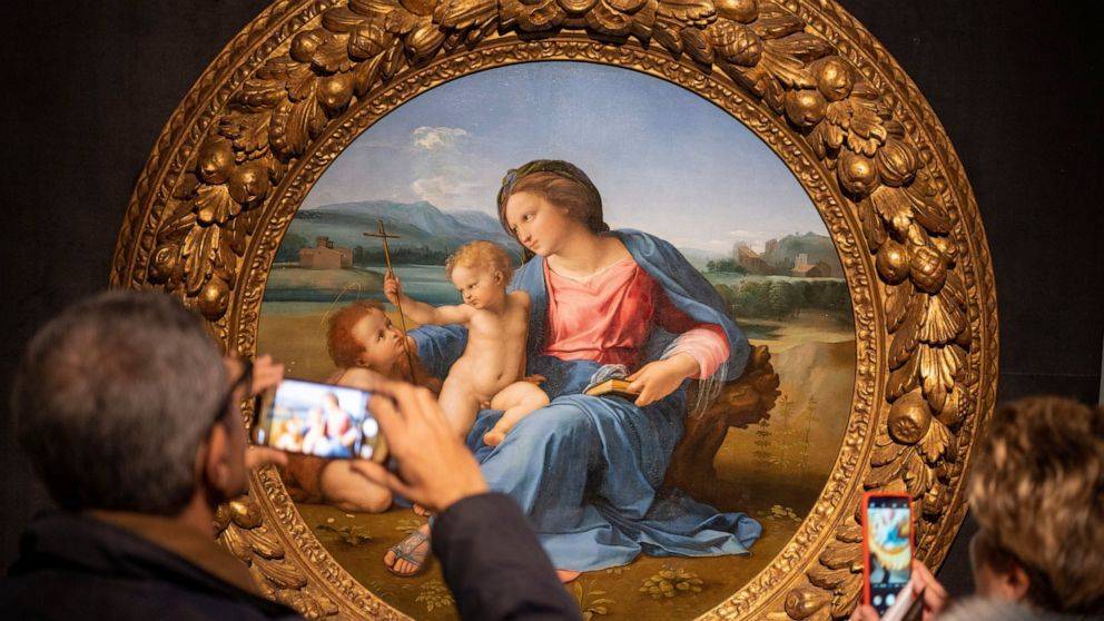 Raphael fever hits Italy but art isn't immune from virus - abcnews.go.com - Italy - Rome