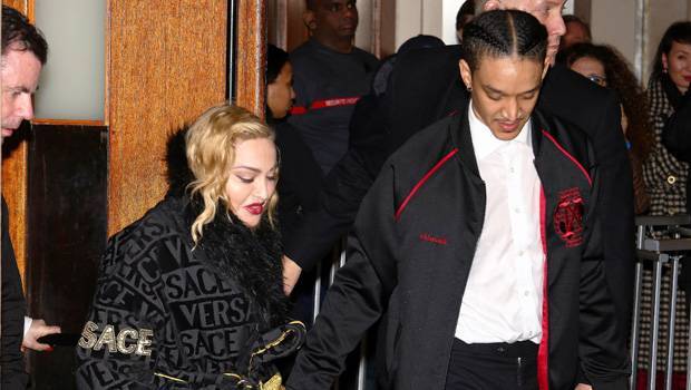 Madonna, 61, Gets A Helping Hand From BF Ahlamalik, 25, After Returning To The Stage Post-Knee Injury - hollywoodlife.com - Paris