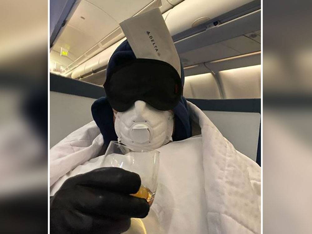 Sebastian Stan takes extreme coronavirus precautions during European trip - torontosun.com