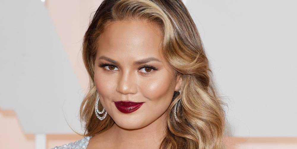 Chrissy Teigen Opens Up About Getting Breast Implants and Says, “I Want Them Out Now” - www.cosmopolitan.com
