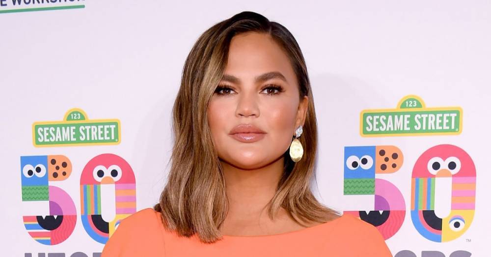 Chrissy Teigen Details ‘Paralyzing Anxiety’ She Experienced After Having Children: ‘It Was a Sad Existence’ - www.usmagazine.com - Britain