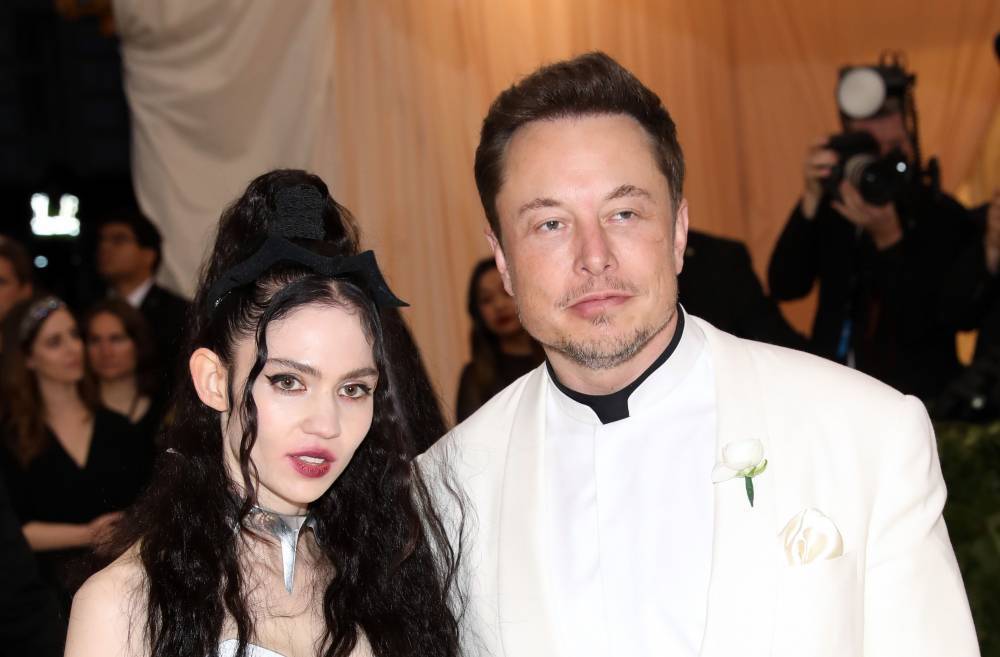 Grimes Publicly Confirms That Elon Musk Is The Father Of Her Baby - etcanada.com