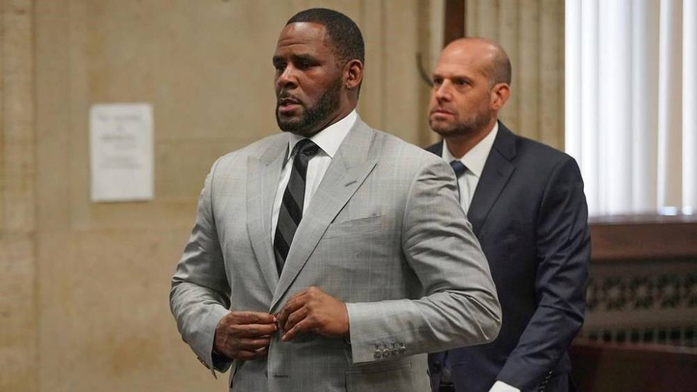 R. Kelly Pleads Not Guilty To Reworked Federal Abuse Charges - etcanada.com - Chicago