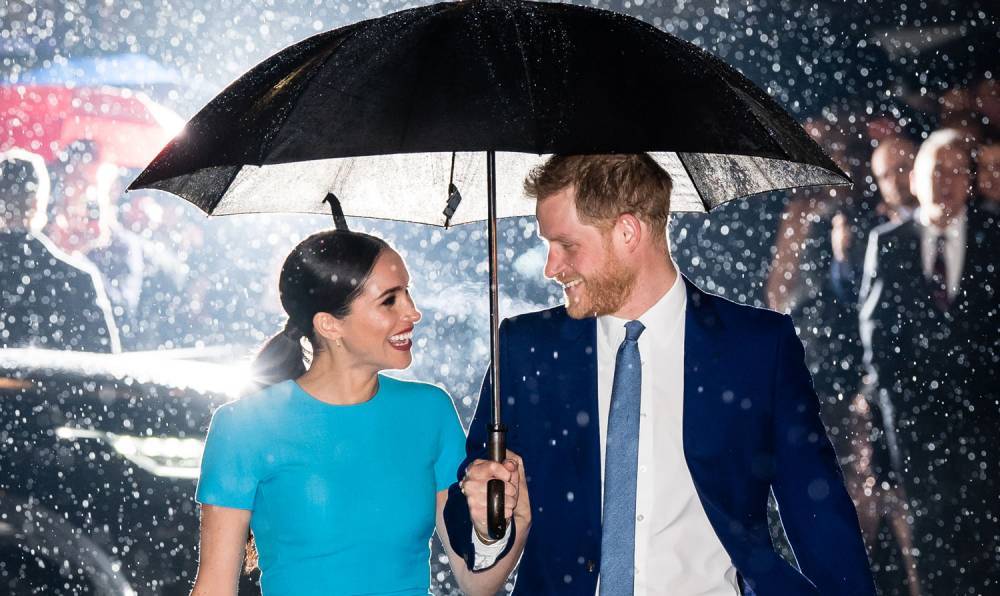 These Photos of Meghan Markle & Prince Harry Walking in the Rain Look Like Movie Magic! - www.justjared.com - London