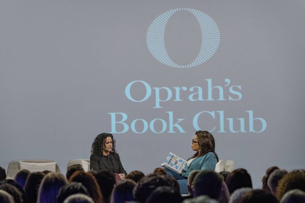 Oprah Winfrey To Interview Author Of Controversial ‘American Dirt’, With Another Book Pulled - etcanada.com - USA - Mexico