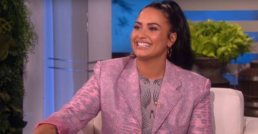 Demi Lovato Reveals She Wants to Make Out With Rihanna - www.justjared.com
