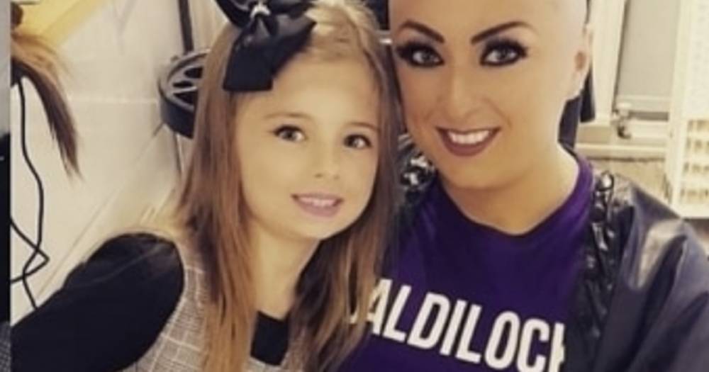 Brave Scots alopecia mum shows off bald head to show daughter it's 'nothing to be ashamed of' - www.dailyrecord.co.uk - Scotland - county Hamilton - county Adams