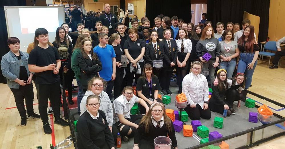 Airdrie school pupils win award at regional finals of VEX robotics competition - www.dailyrecord.co.uk - Scotland