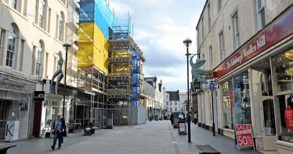 Perth traders' relief as fences taken down on St John Street - www.dailyrecord.co.uk