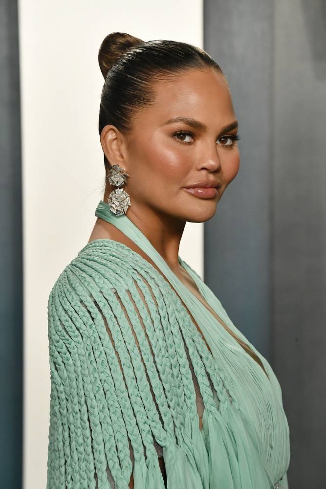 Chrissy Teigen Opens Up About the Nightmares "Ruining My Life" - flipboard.com