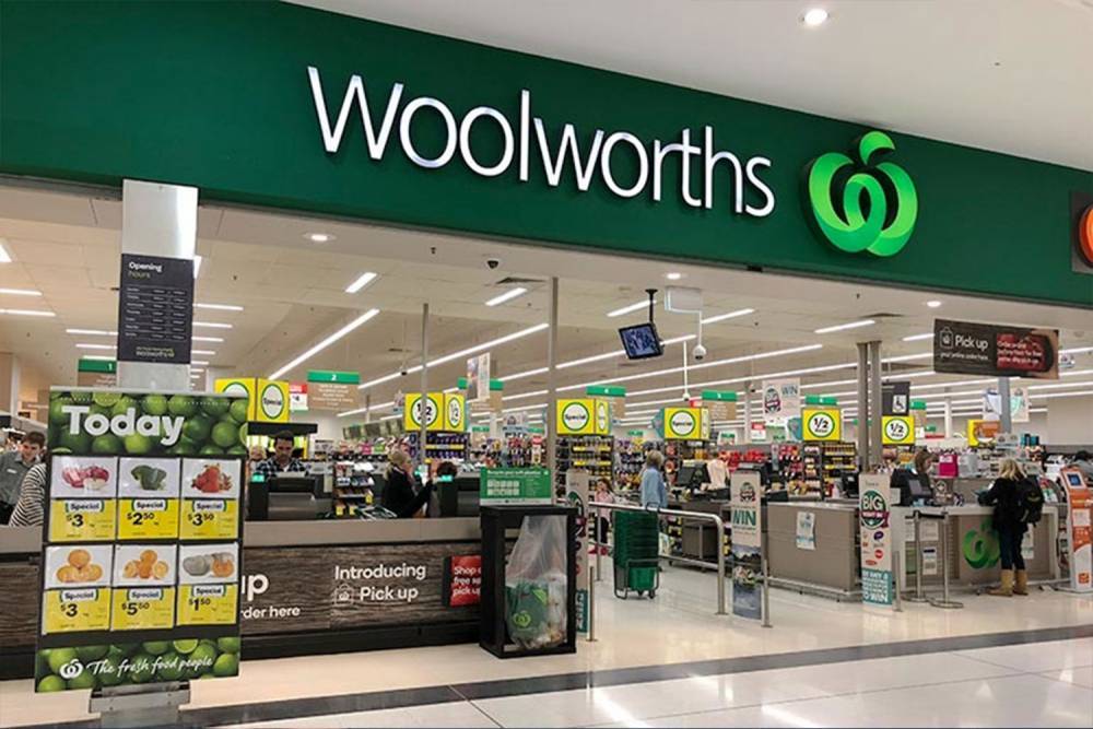 Shoppers warned after Coronavirus patient visits Woolworths against advice - newidea.com.au - county York - city Wellington