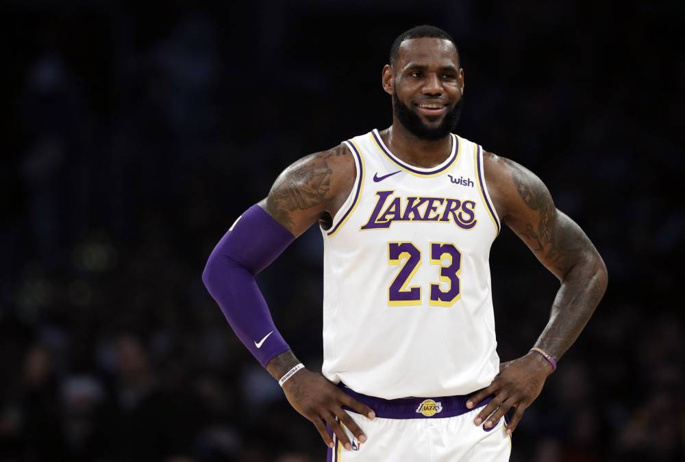 Lakers’ LeBron James Won’t Play Without Fans As NBA Mulls Coronavirus Contingency Plans - deadline.com - Los Angeles - county Bucks