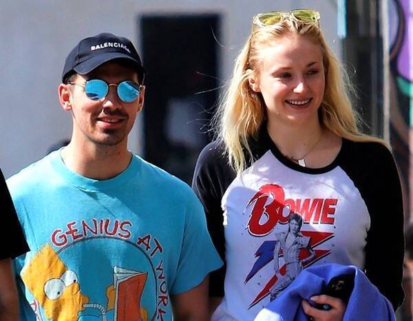 Joe Jonas Gets Naughty With Pregnant Sophie Turner During Stroll - www.eonline.com - Los Angeles - city Studio