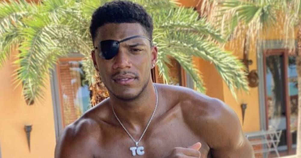 Love Island’s Theo Campbell reveals he’s considering ‘risky’ eye surgery after horrifying accident - www.ok.co.uk