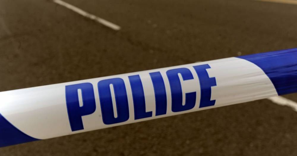 Man dies and three seriously injured in Barrhead crash - www.dailyrecord.co.uk