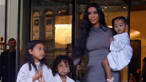 Kim Kardashian’s Kids Saint, Chicago, Psalm Bond During Sweet Moment On The Swings – Pics - hollywoodlife.com - Chicago