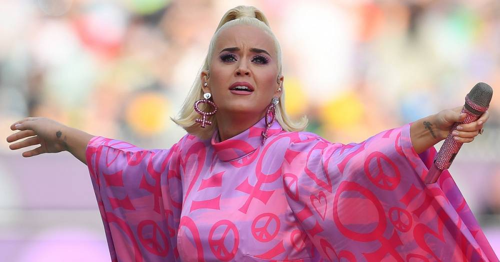 Pregnant Katy Perry Tells Fans 'I Hope It's a Girl' During Performance in Melbourne - flipboard.com - Australia