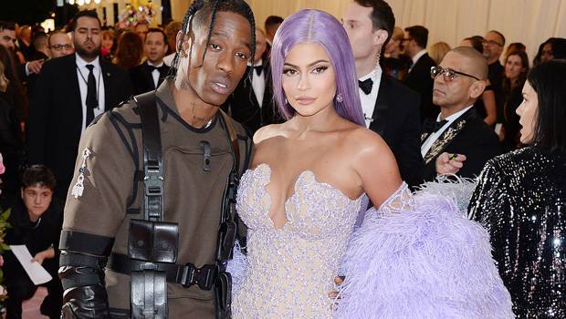 Kylie Jenner Travis Scott Officially Back On Says New Report - hollywoodlife.com