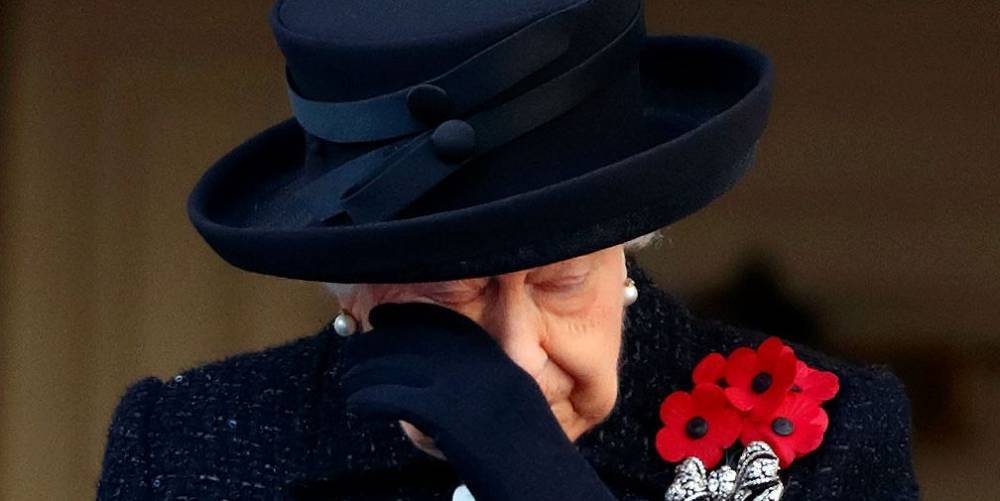 The Queen Is Reportedly "Heartbroken" That She Won't Get to Watch Archie Grow Up - www.marieclaire.com - USA - Canada