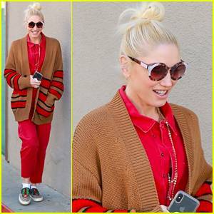 Gwen Stefani Surprises Crowd With 'Nobody Like You' Duet at Blake Shelton's Concert - www.justjared.com - Los Angeles