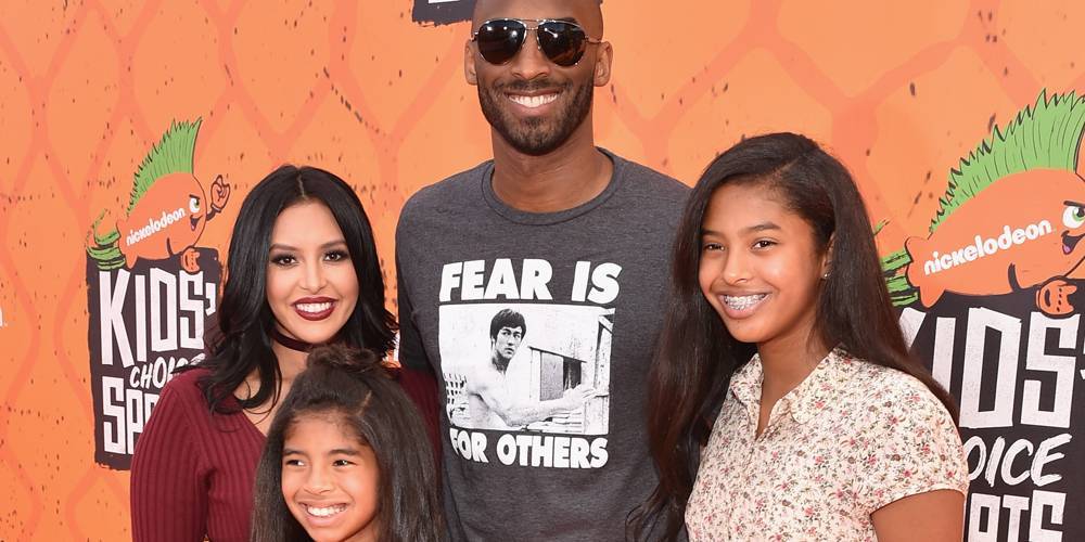 Vanessa Bryant Shares Touching Pic Of Daughter Natalia In Front Of Kobe & Gianna's Mural - www.justjared.com - Los Angeles