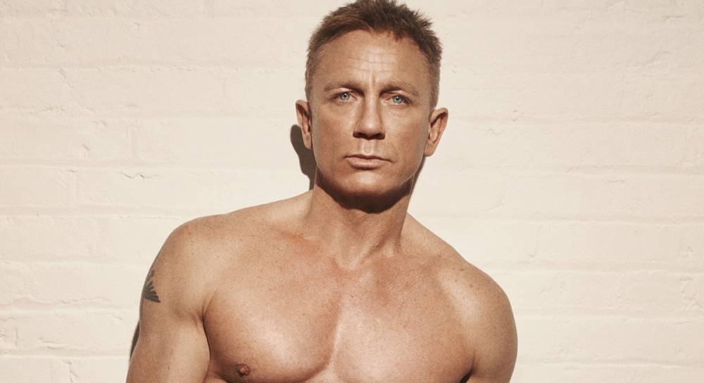 Daniel Craig’s Sculpted Body is On Display as He Confirms He’s Done Playing James Bond - flipboard.com