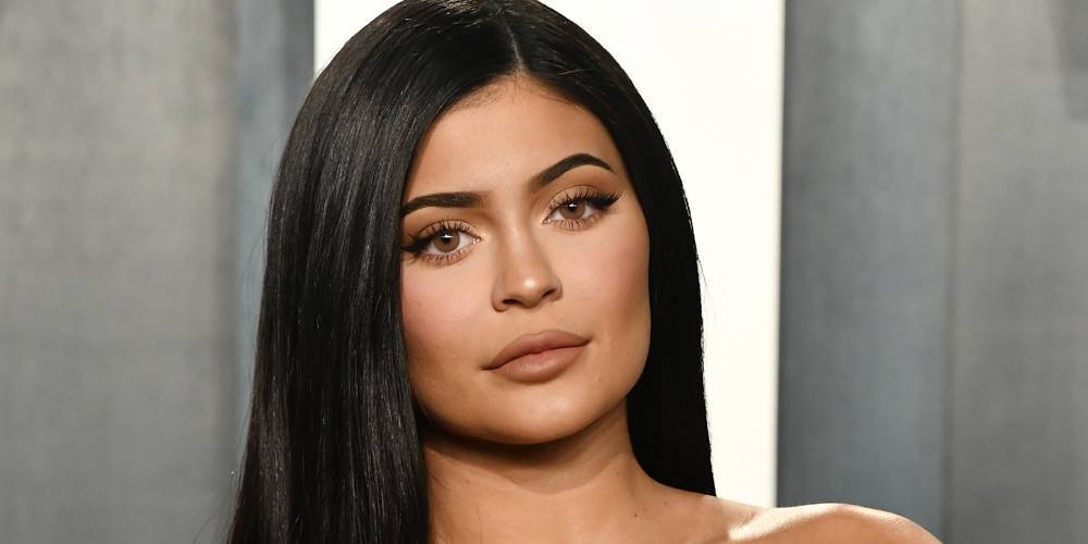 Kylie Jenner To Donate Hand Sanitizers to Southern California Hospitals With Coty - www.justjared.com - California - county Hand - city Sanitizer, county Hand