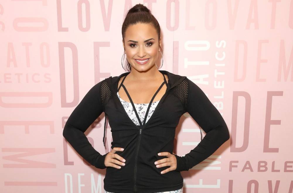 Demi Lovato Sings ‘I Love Me’ on ‘Fallon,’ Reveals the Celebs She’s Talking to In Self-Isolation: Watch - www.billboard.com - county Love