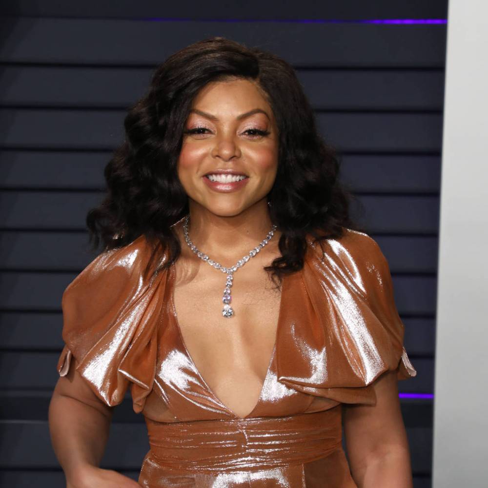 Taraji P. Henson learning to do her own nails - www.peoplemagazine.co.za
