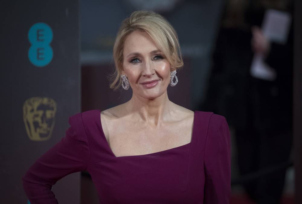 J.K. Rowling Launches ‘Harry Potter At Home’ Online Hub To Help Kids During Pandemic - etcanada.com