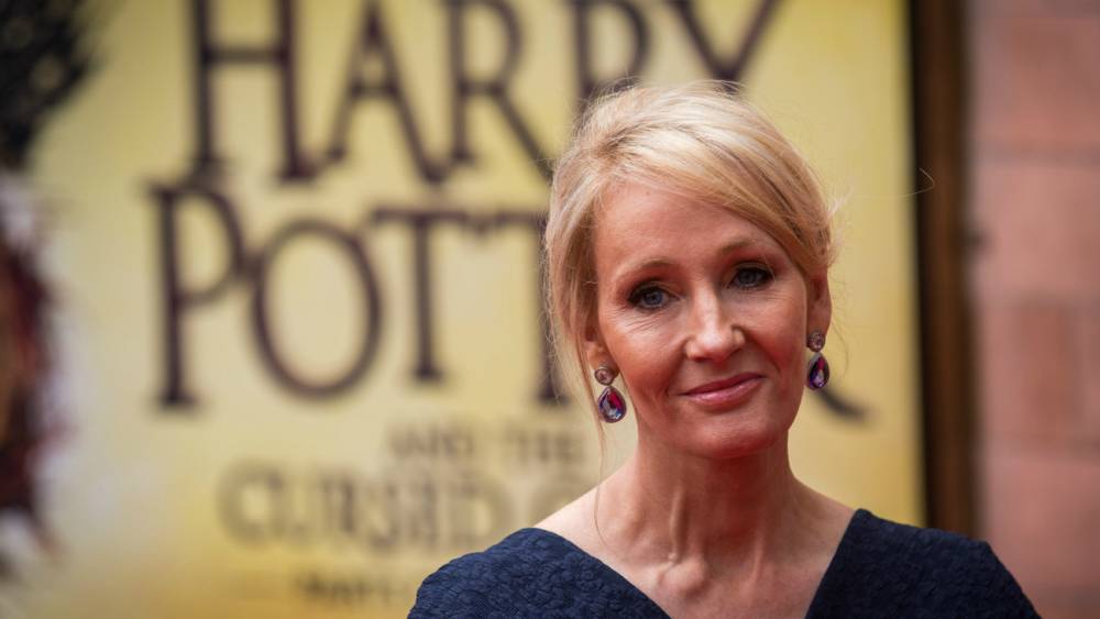 J.K. Rowling Launches "Harry Potter at Home" Hub to Entertain Amid Coronavirus Crisis - www.hollywoodreporter.com