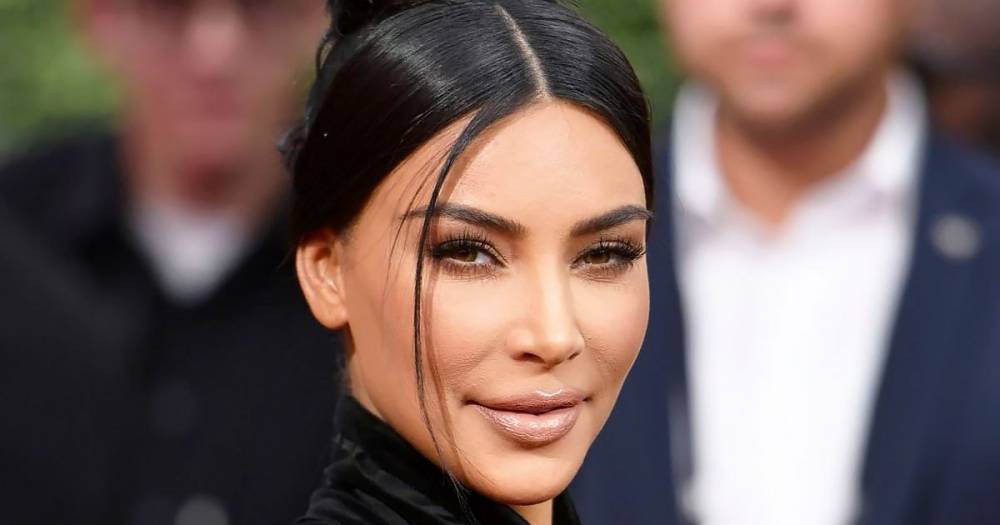 Kim Kardashian Hasn’t Worn Makeup in Weeks While Staying At Home in Self-Quarantine - www.usmagazine.com