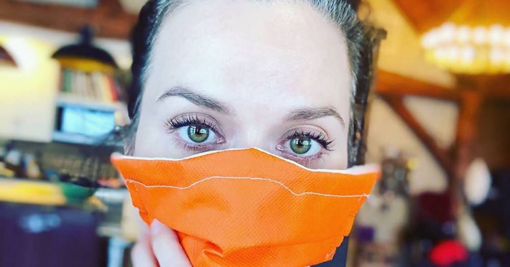 Hilarie Burton, Busy Philipps and More Stars Who’ve Made Protective Masks During the COVID-19 Crisis - www.usmagazine.com
