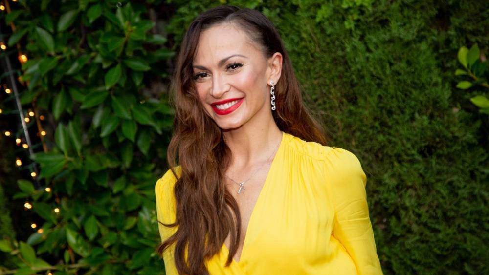 'Dancing With the Stars' Alum Karina Smirnoff Gives Birth to First Child - www.etonline.com - Los Angeles