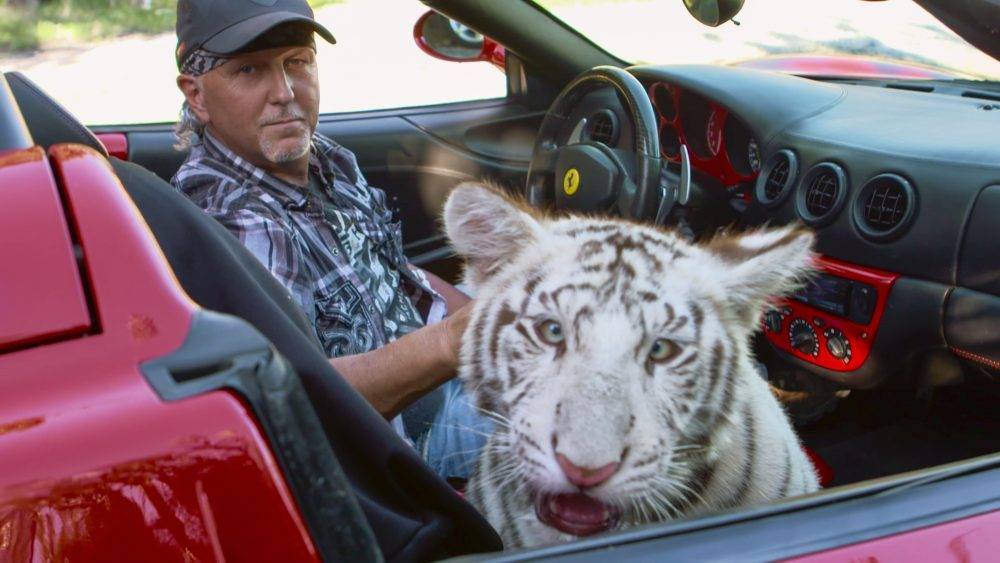 New ‘Tiger King’ Episode Hosted By Joel McHale Coming to Netflix - variety.com - Oklahoma
