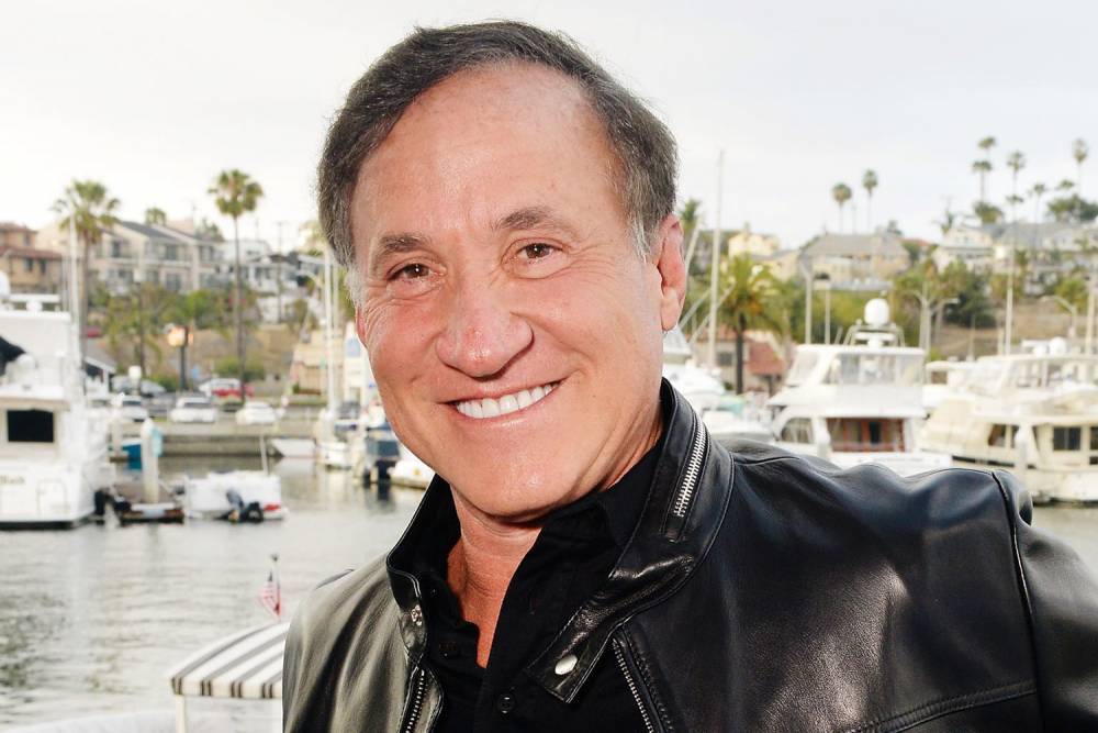 Terry Dubrow Shows How Their Newest Family Member Is Fitting in with the Crew - www.bravotv.com