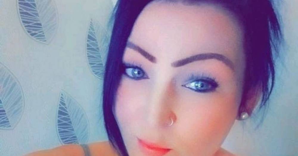 Grieving young daughter collapses and dies at funeral of mum who was victim to coronavirus - www.manchestereveningnews.co.uk