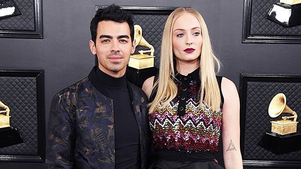 Joe Jonas Lets Sophie Turner Give Him A Full Face Of Makeup While Quarantined — Hilarious Pics - hollywoodlife.com