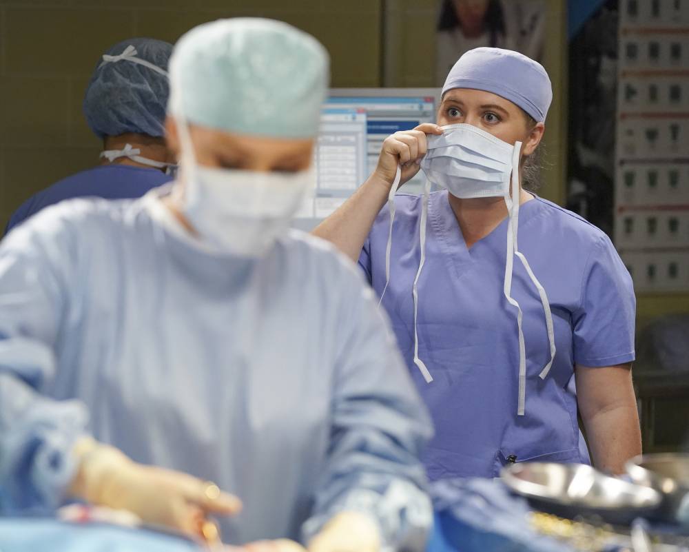 ‘Grey’s Anatomy’ Season Finale Ratings Top Thursday; ‘Broke’ Settles In For Week 2 - deadline.com