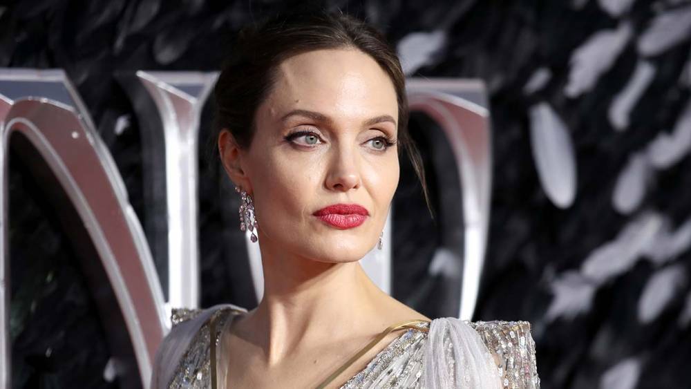 Angelina Jolie Calls for Protecting Vulnerable Children During Coronavirus Pandemic - www.hollywoodreporter.com - USA