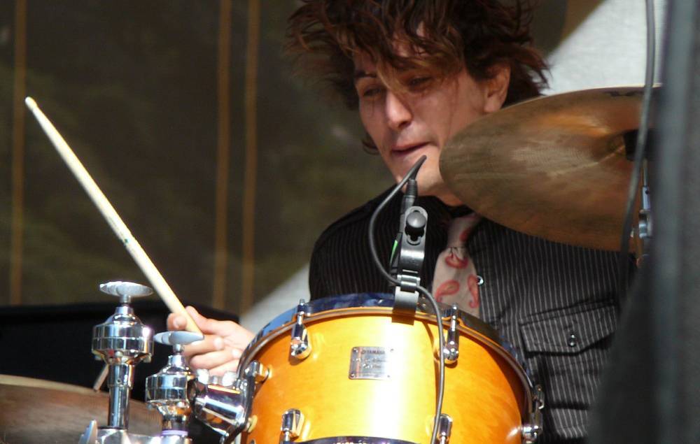Travis Nelsen, longtime Okkervil River drummer, dies - www.nme.com