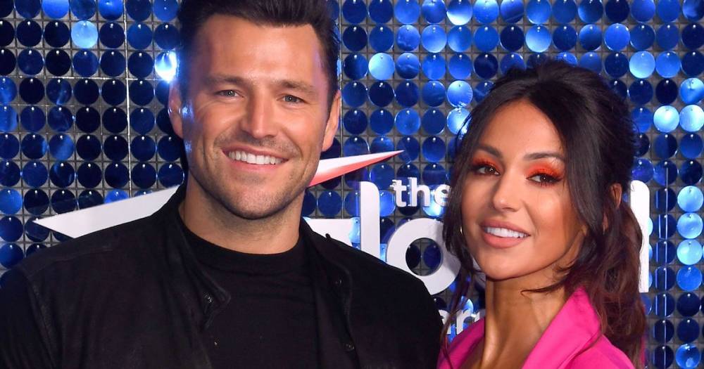 Mark Wright debuts new look as he shaves his head while isolating at home with wife Michelle Keegan - www.ok.co.uk