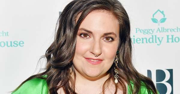 Lena Dunham Celebrates Being '2 Years Clean and Sober' - www.msn.com