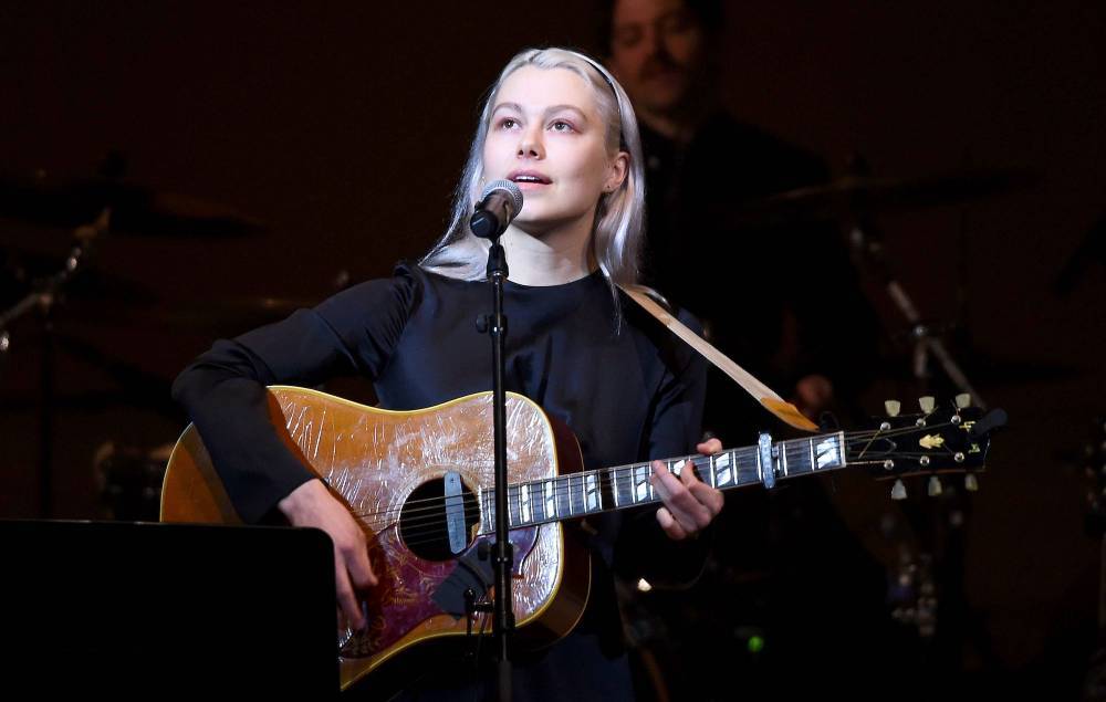 Watch Phoebe Bridgers debut a new song and cover John Prine - www.nme.com